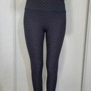 SHEIN Quilted Gray Leggings